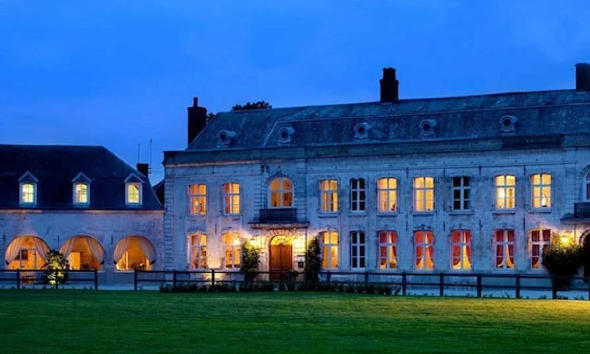 Recques-sur-Hem Hotel | Chateau Cocove