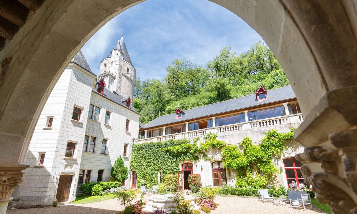 Chissay-en-Touraine Hotel | Chateau de Chissay