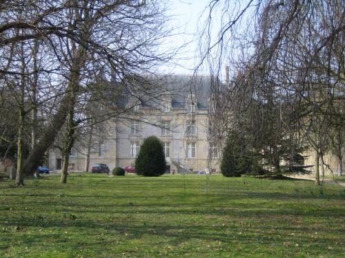 Courseulles-sur-Mer Bed & Breakfast | Chateau de Courseulles