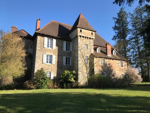 Saint-Just-le-Martel Villa | Chateau de Grand Bonnefont