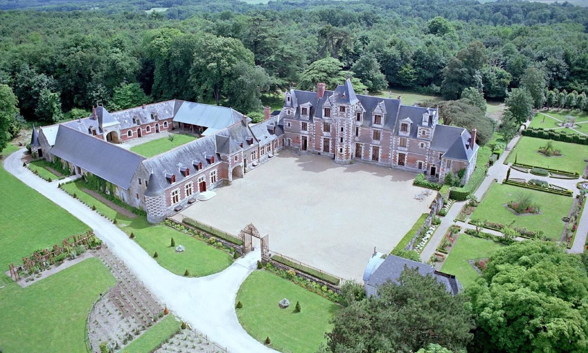 Vernou-sur-Brenne House | Chateau De Jallanges