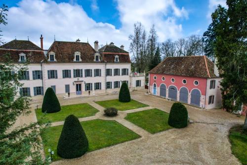 Quincey House | CHATEAU DE QUINCEY