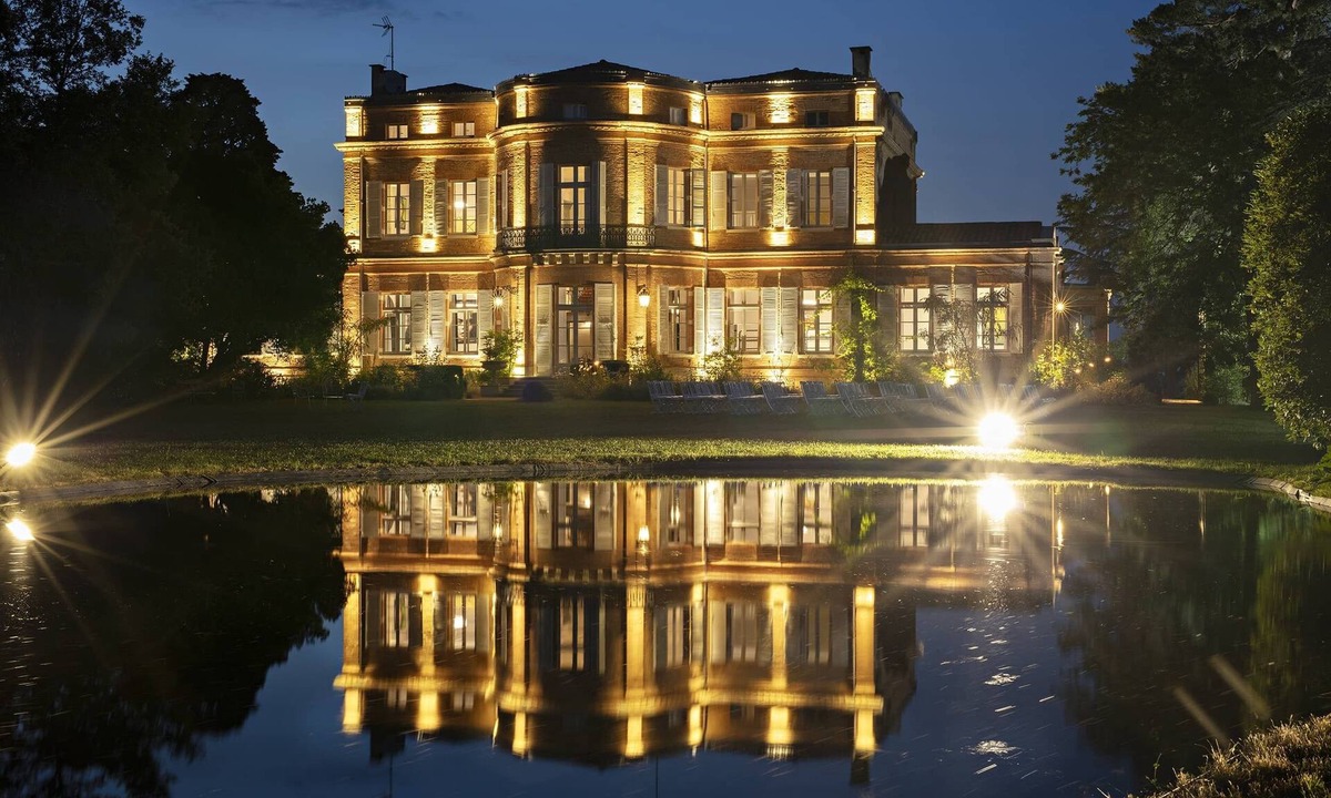 Montgeard Bed & Breakfast | Chateau de Roquefoulet