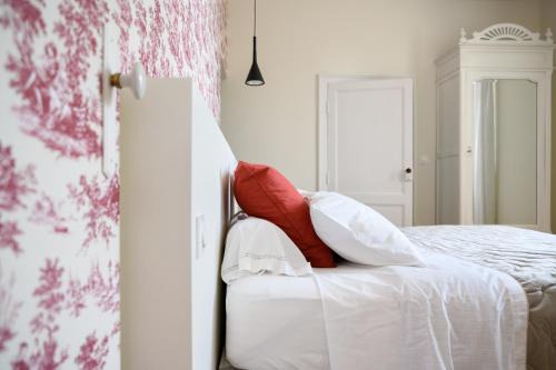 Blasimon Bed & Breakfast | Chateau Haut Cazevert