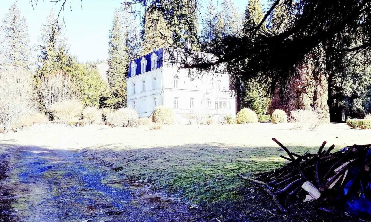 La Longine Other | CHATEAU LA LONGINE