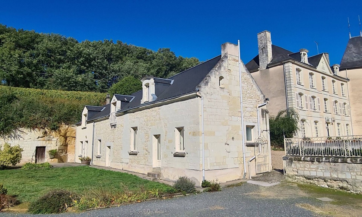 Saix House | Chateau Pas de Loup Farmhouse