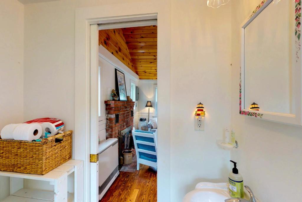 South Chatham House | Chatham Charm