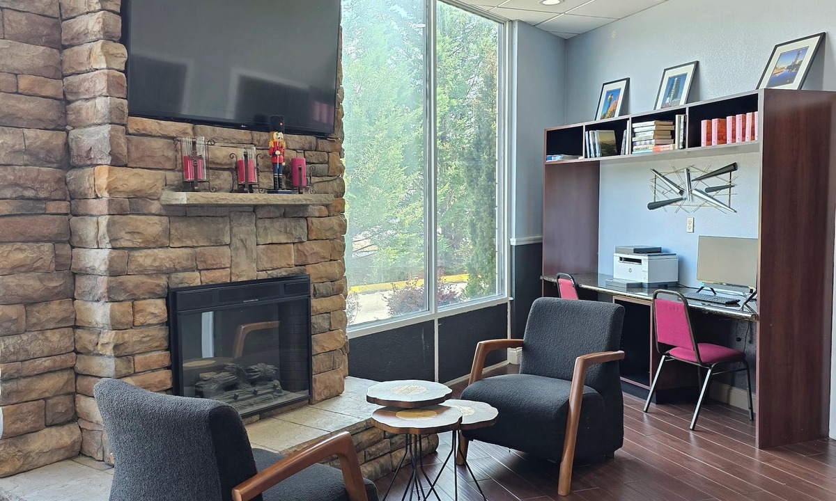 Tyner Hotel | Chattanooga Heritage Inn