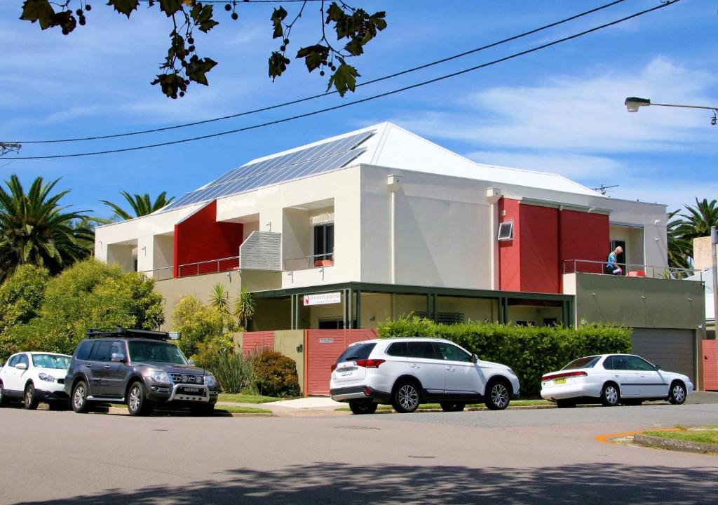 Hamilton House | Chaucer Palms Boutique B&B