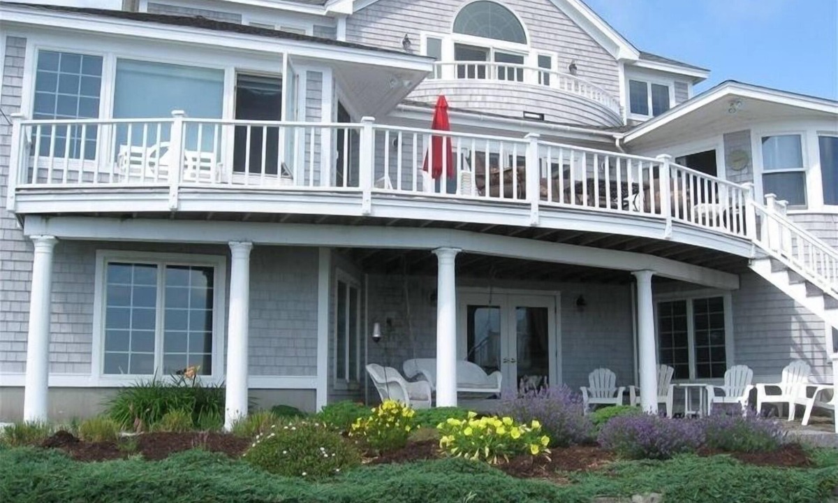 Owls Head House | CHECK OUT OUR JUNE 6TH SUPER DISCOUNT!nLuxury Oceanfront Home - Lighthouse Views