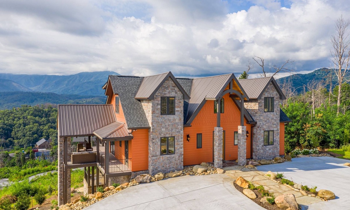 Chalet Village North Cottage | Cheer For Smoky Mountain Views