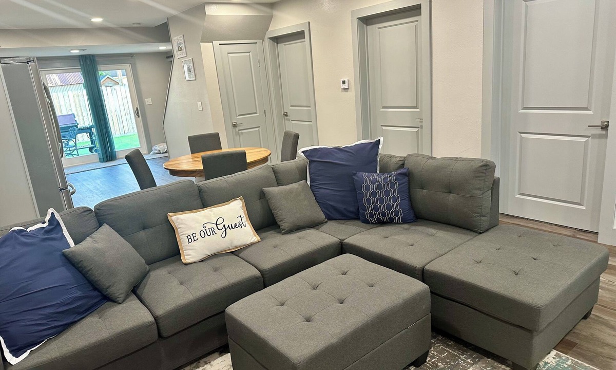 Oakley House | Cheerful 3-bedroom home w/free parking on premises