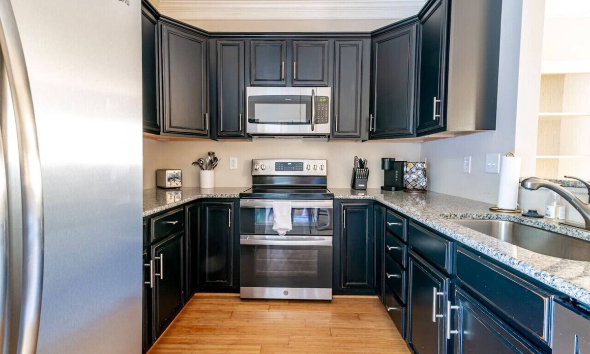 Lynchburg Villa | Cheerful 3-Bedroom Townhouse with King Bed