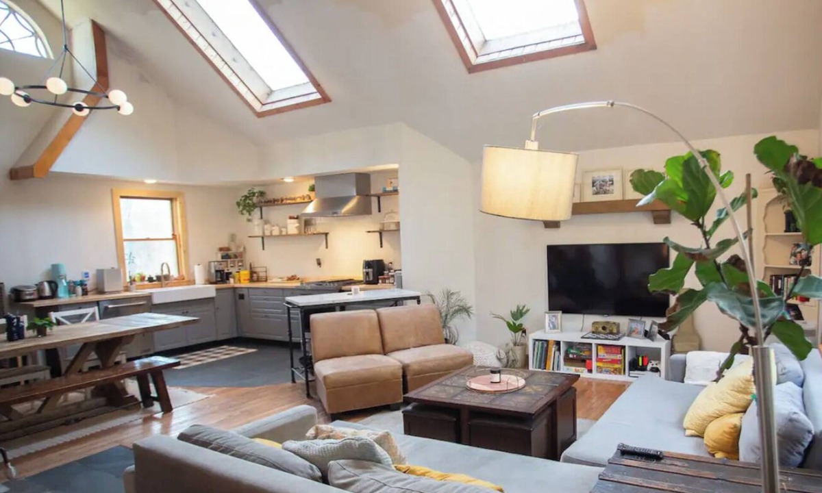 East Jewett Cabin | Cheerful 3-bedroom cabin with mountain view