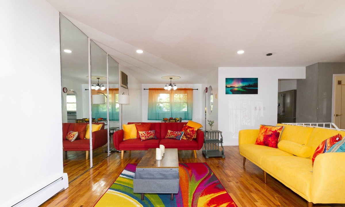 Baldwin House | Cheerful & Beautiful 3-Bedroom Ranch