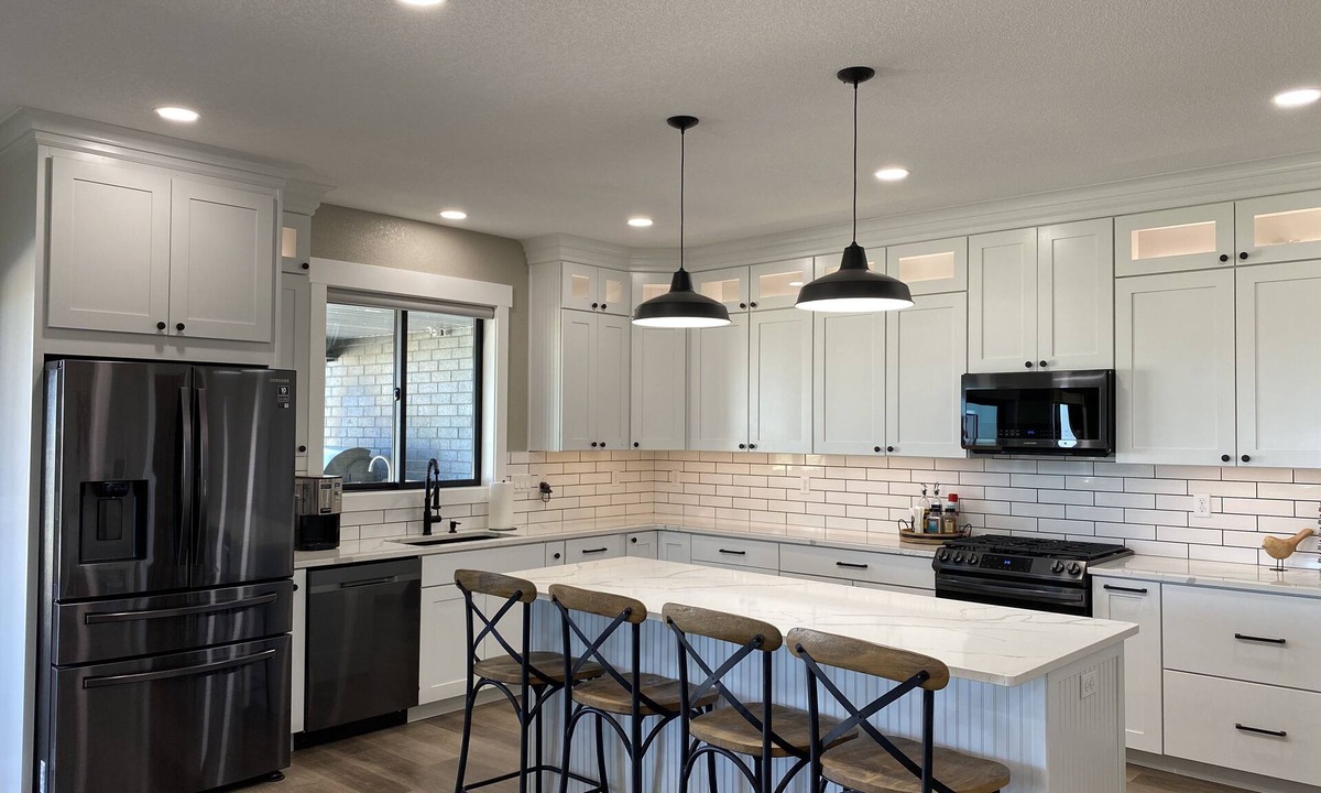 Glendo House | Cheerful Cottage in Glendo