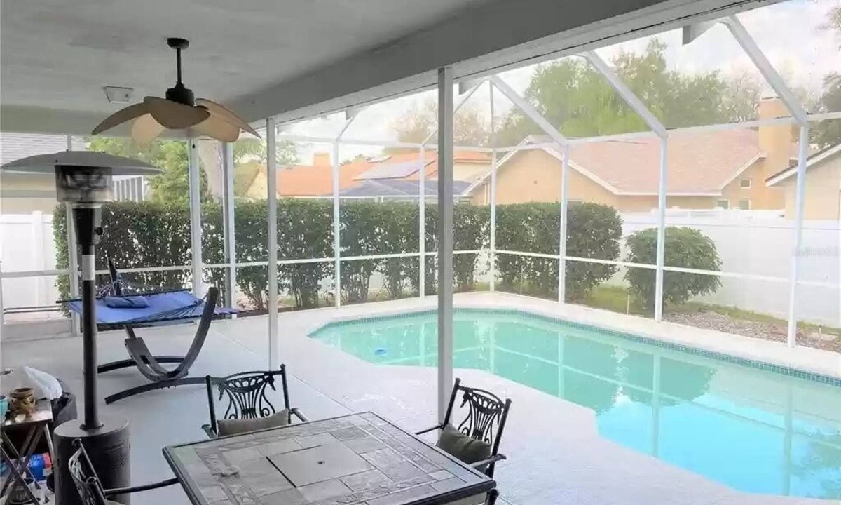 Valrico Villa | Cheery 4 Bedroom Pool Villa