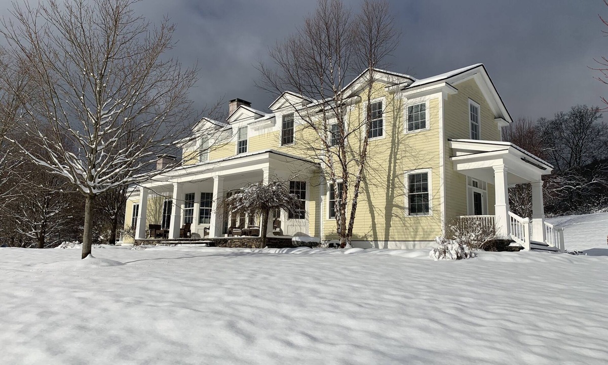 Hillsdale House | Chef’s Kitchen, Fast Wi-Fi