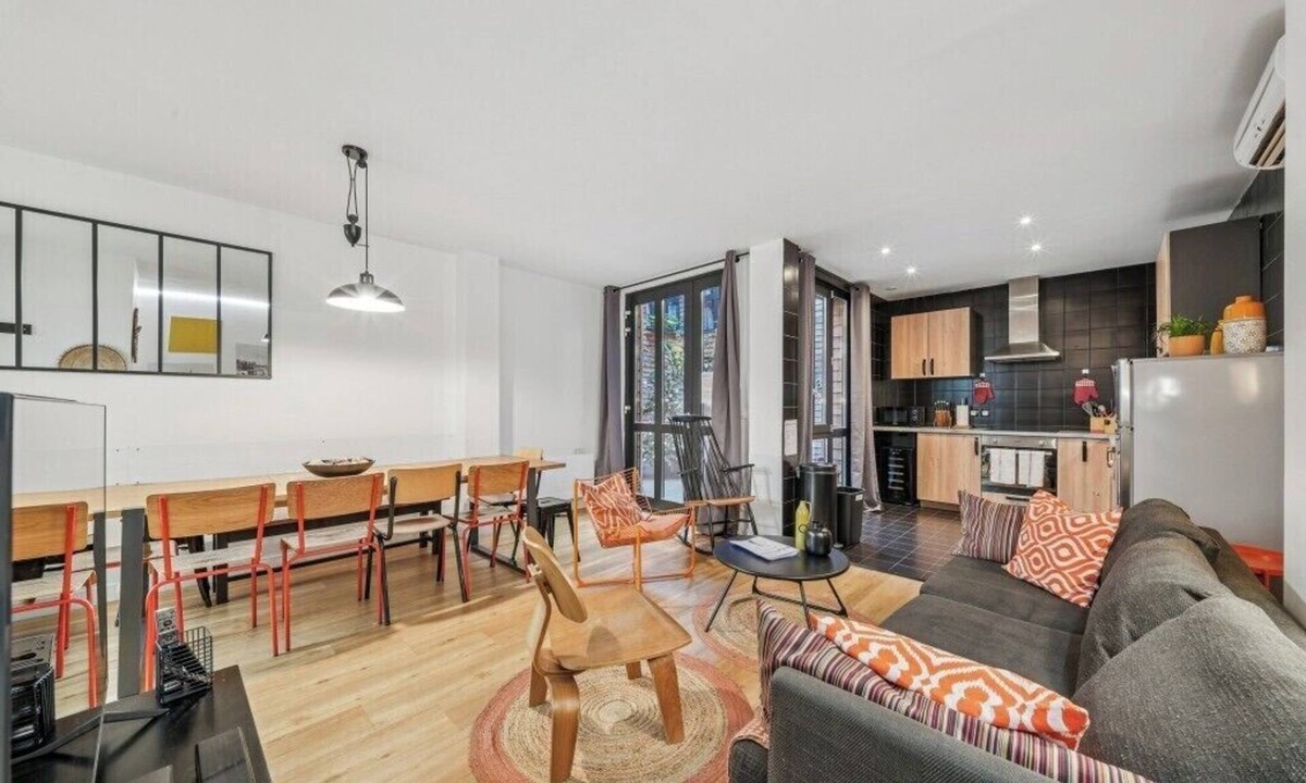 11th Arrondissement Apartment | CHEMIN VERT LOFT 4 - Loft for 10 - 4 rooms - BASTILLE - MARAIS