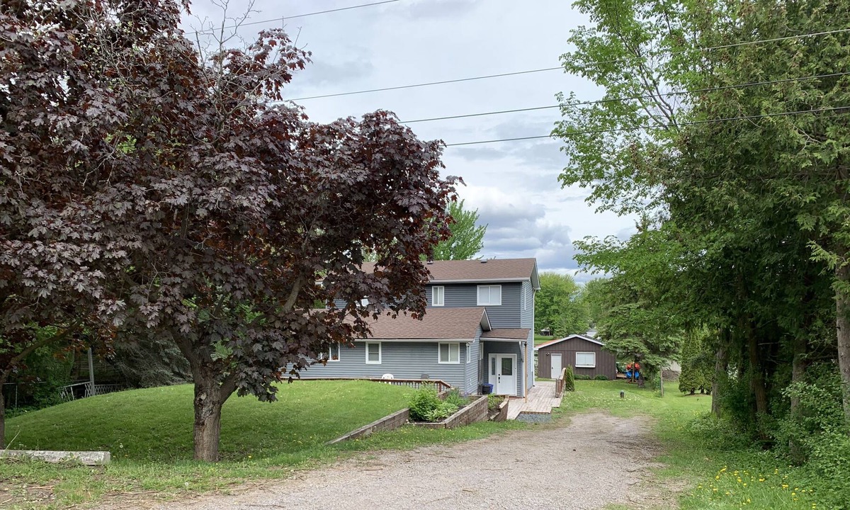 Peterborough House | Chemong Lake House