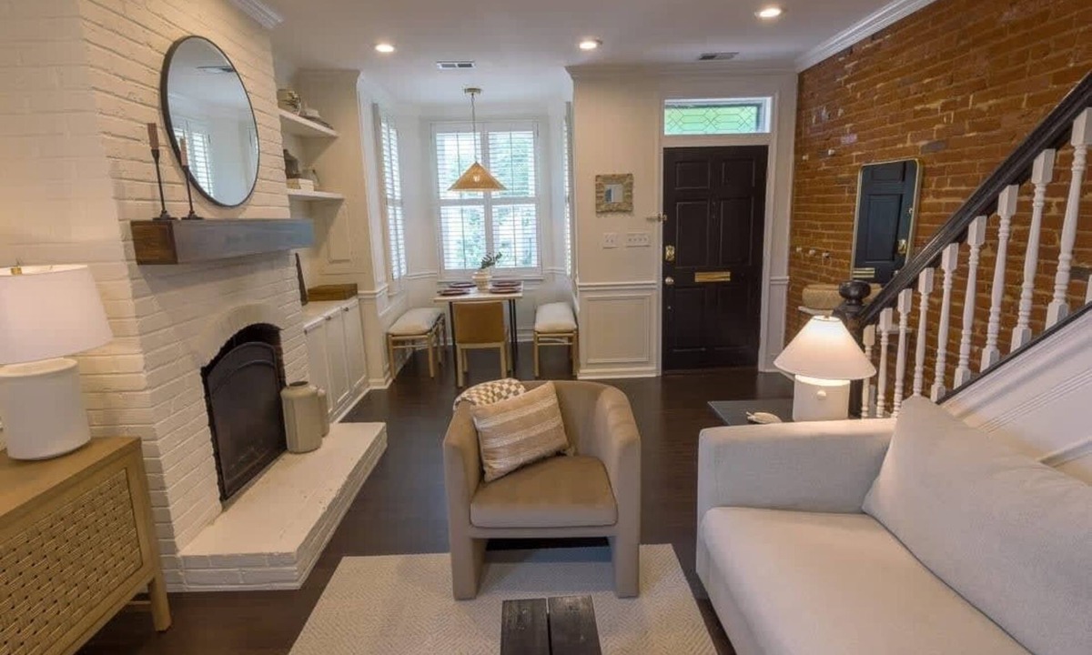 Stanton Park House | Cherry Blossom Charm
