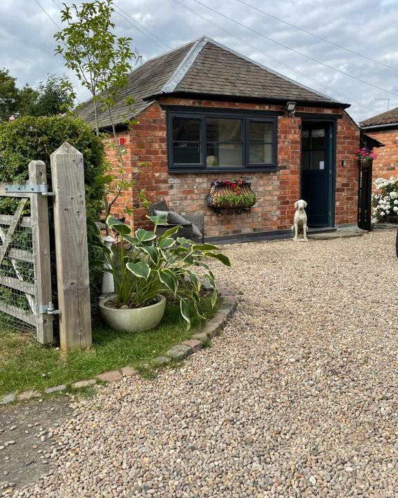 Castle Bytham Apartment | Cherry Cottage