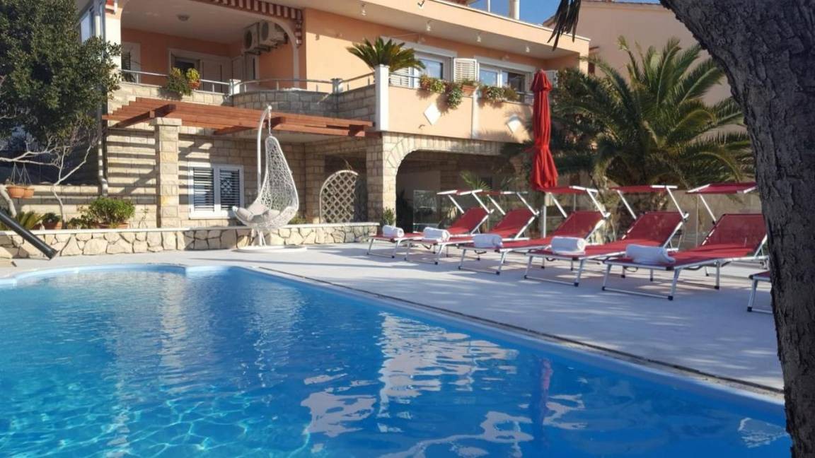 Novalja Apartment | Cherry - relax & chill by the pool: A3 (2+2) - Novalja