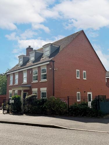 Telford House | Cherry Tree Family Home