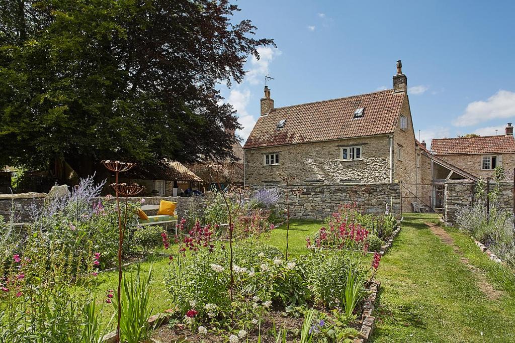 Nunney Bed & Breakfast | Cherry tree farm B and B