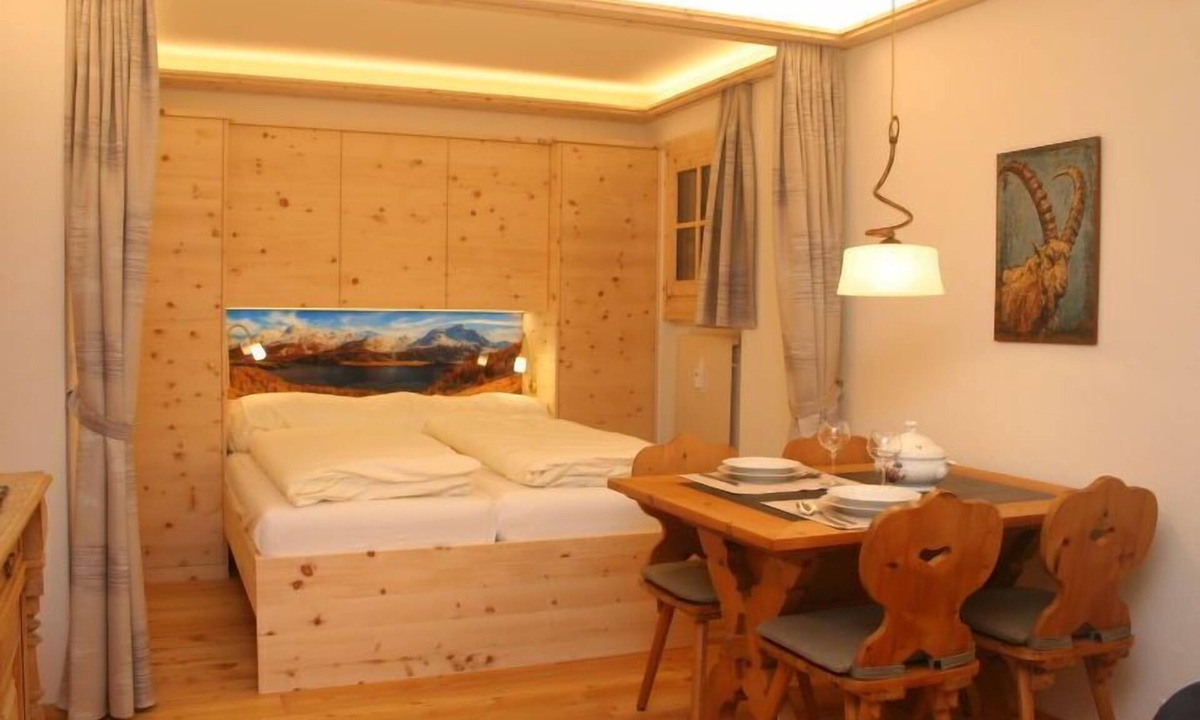 Sils-Maria Apartment | Chesa Alvetern 5 by Interhome