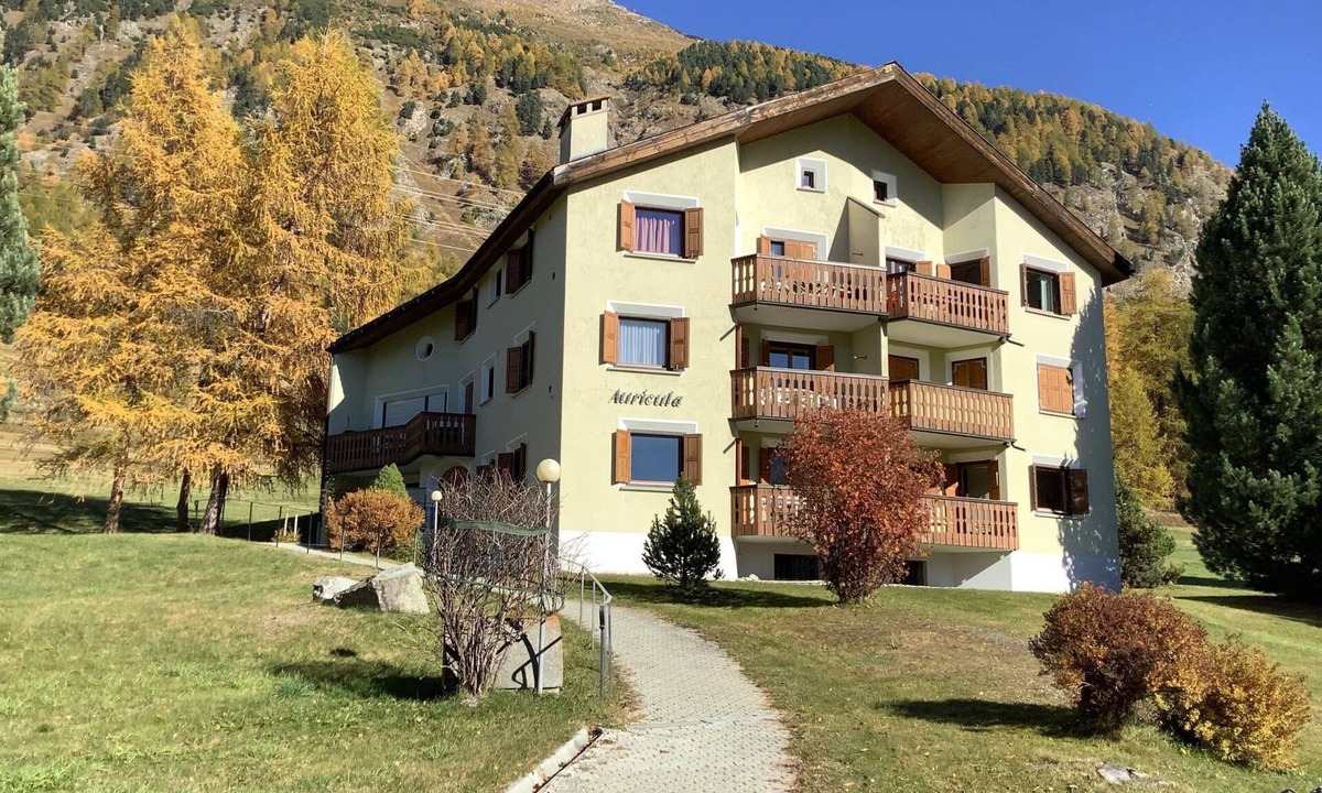 Pontresina Apartment | Chesa Auicula by Interhome