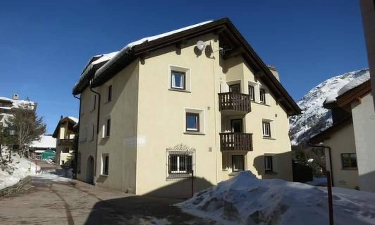 Champfer Apartment | Chesa Cuntainta by Interhome