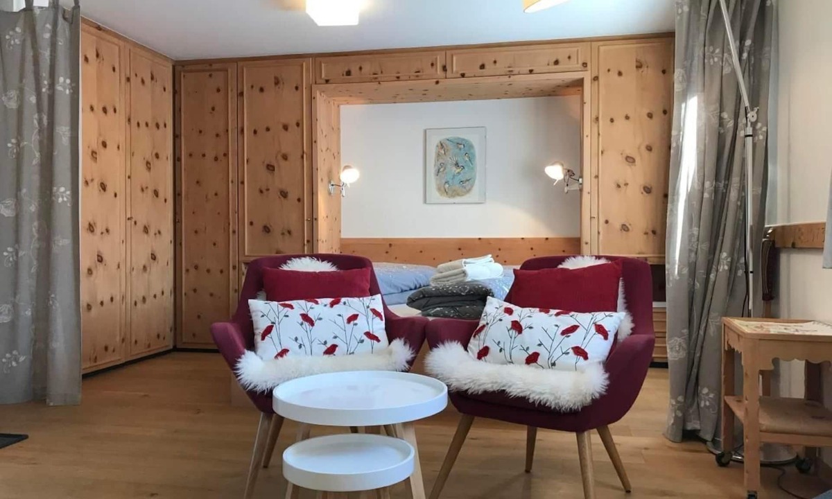 Bever Apartment | Chesa Darlux Ilg - Public transport included