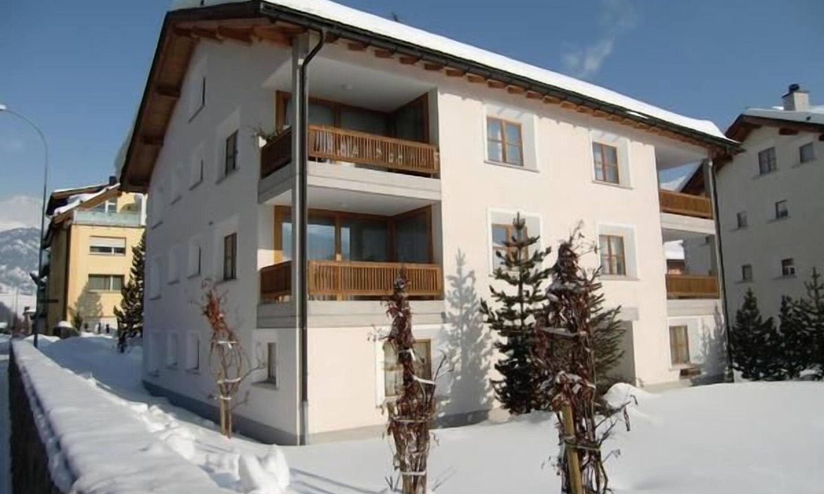 Celerina-Schlarigna Apartment | Chesa Julia