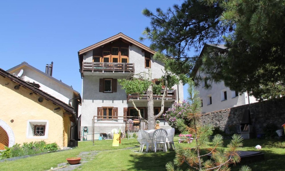 Pontresina Apartment | Chesa Madragena
