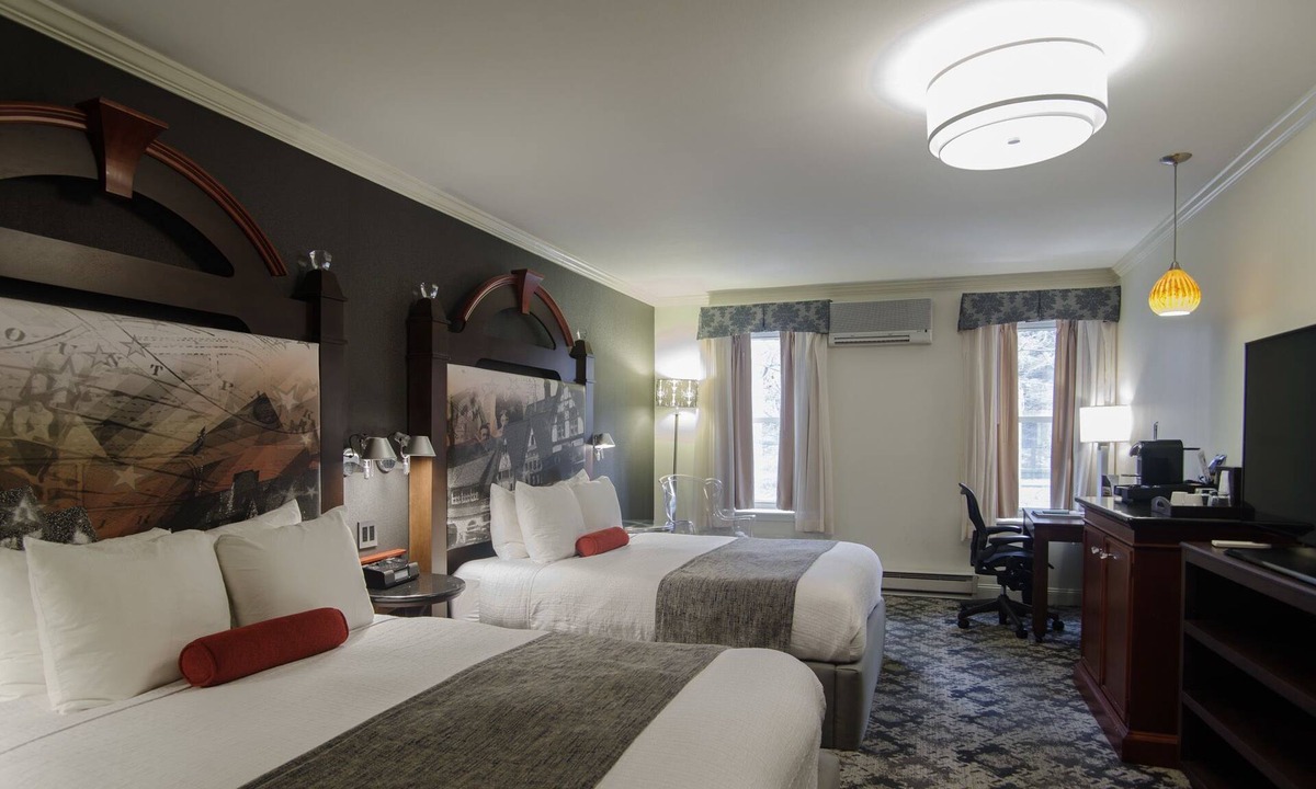 Chestnut Hill Hotel | Chestnut Hill Hotel