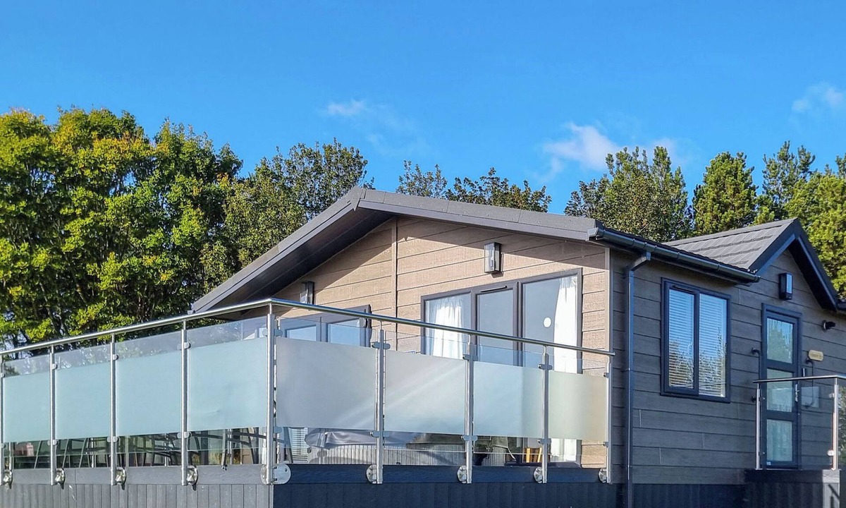 Consett Ski Chalet | Chestnut Lodge (P/F) VIP