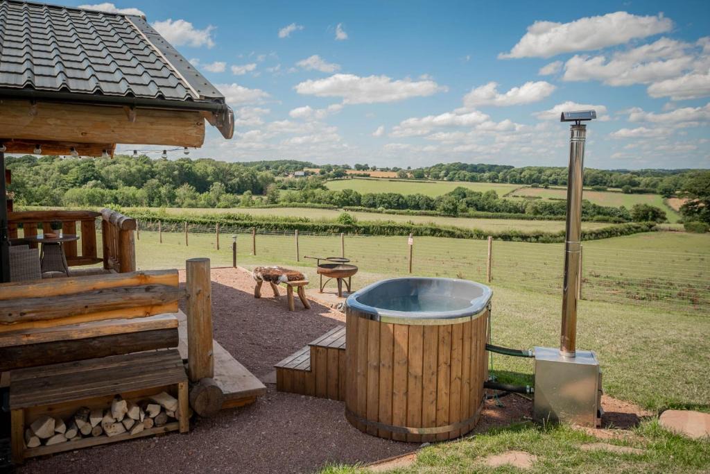 Upper Sapey House | Chestnut - Tedstone Log Cabins