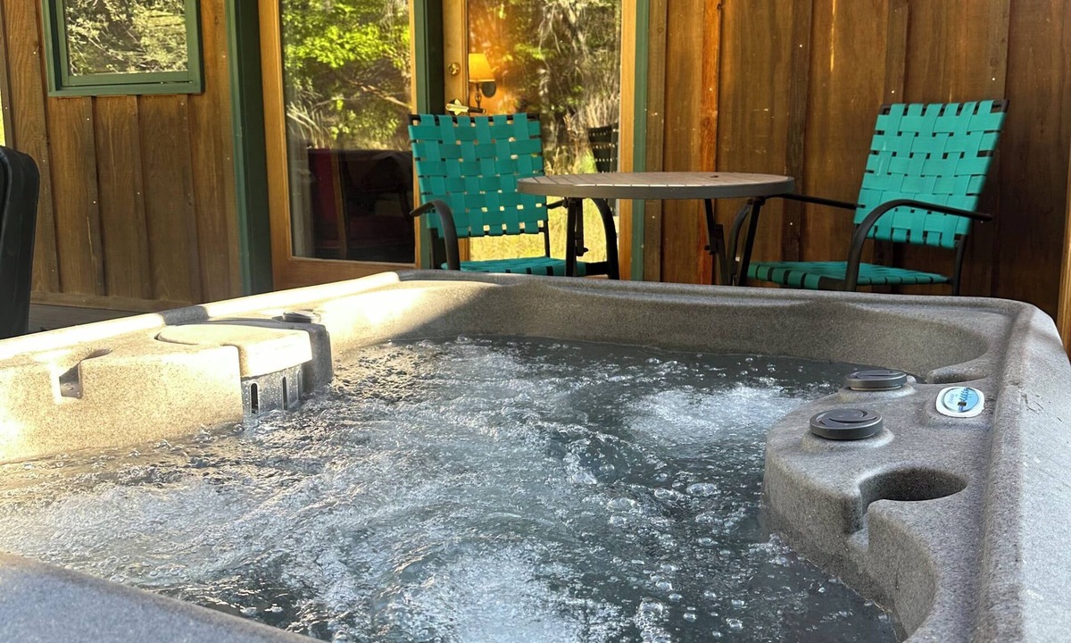 Winthrop Hotel | Chewuch Inn and Cabins