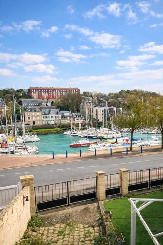 Saint-Valery-en-Caux Apartment | Chez Alain