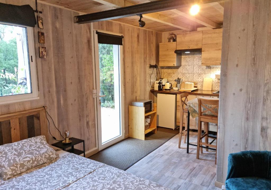 Herepian Apartment | Chez Annalice, studio dans le Parc Naturel du Haut-Languedoc