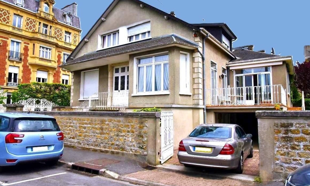 Charleville-Mezieres Apartment | CHEZ ANNE - CHARLEVILLE-MEZIERES