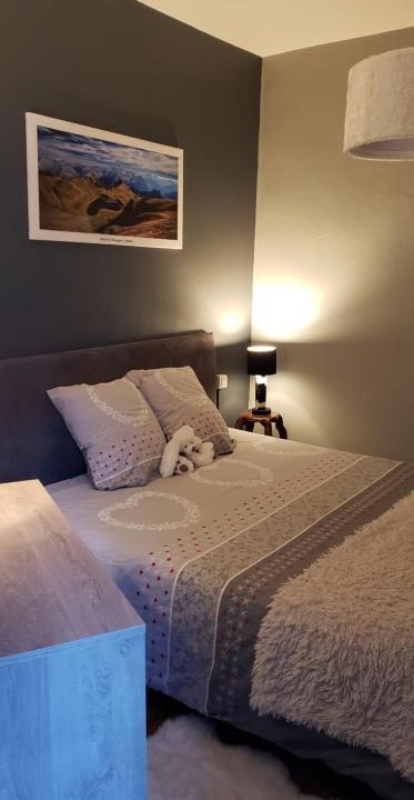 Cierp-Gaud House | Chez Anne, Maison cosy avec spa, billard et Jardin
