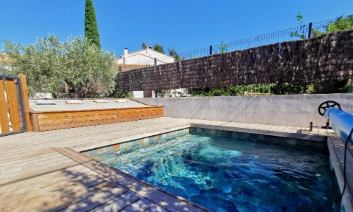 Pomerols House | Chez Babelou