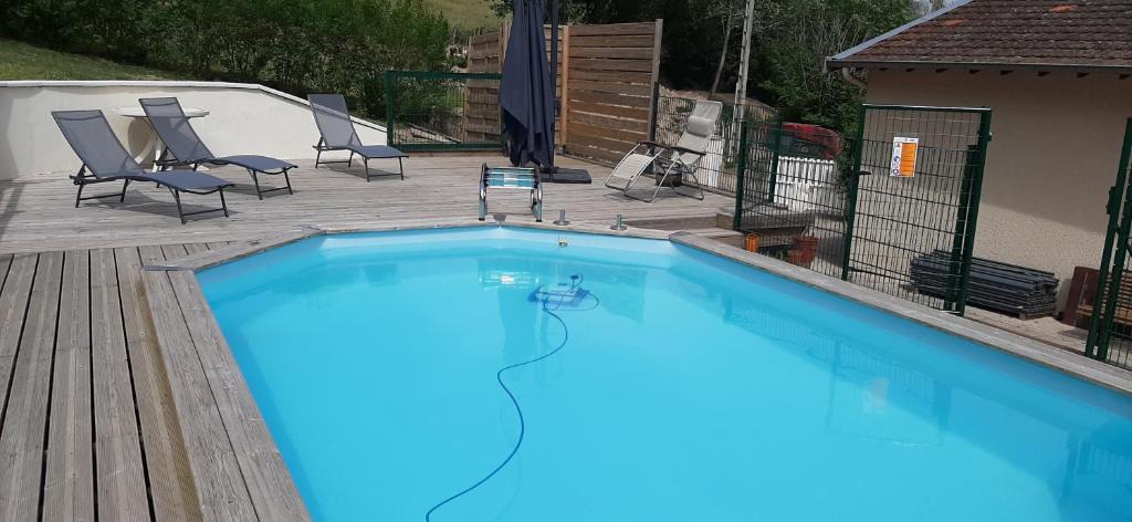 Poule-les-Echarmeaux House | CHEZ BABETH