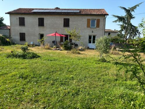 Mazerolles House | Chez Benoit, séjour Zen, chambre d'amis
