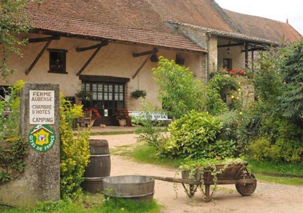 Etrigny Bed & Breakfast | Chez Camille