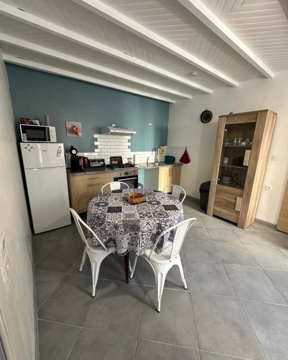 Sigean Apartment | CHEZ COCO ET HERVE rez-de-chaussée