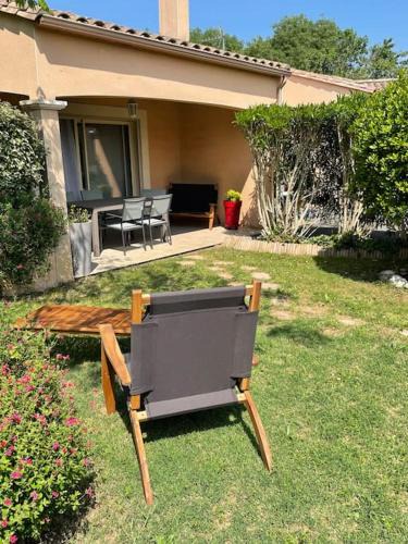 Villegailhenc House | Chez Francis & Valérie