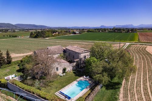 Sauzet House | Chez Janie Hirst - Chambres d'hôtes
